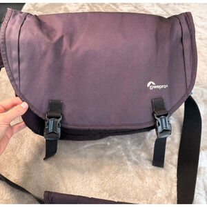 Lowepro Photography Camera Laptop Messenger Bag